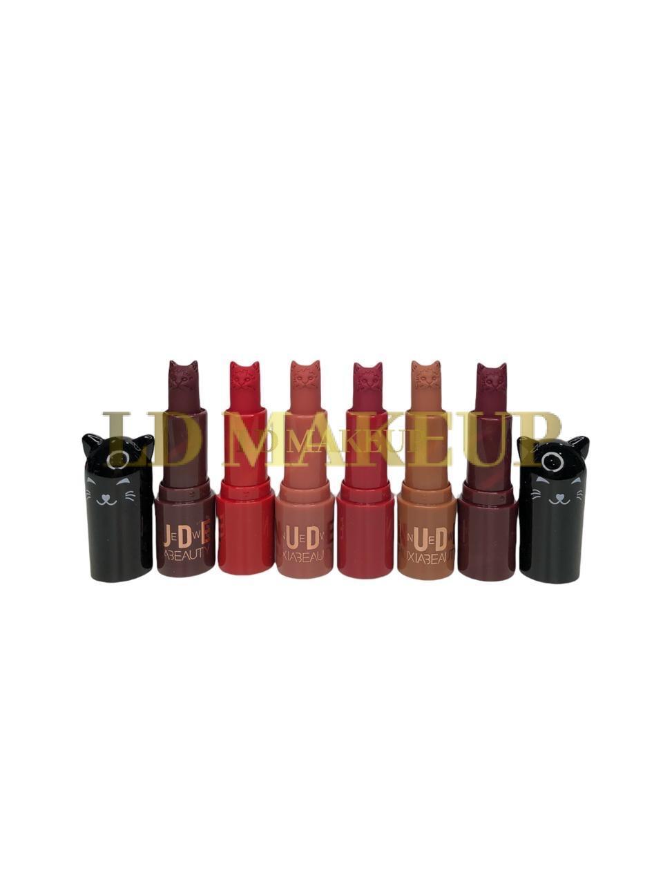 Labiales en barra mate gatito Huxiabeauty